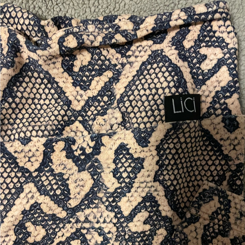 Licifit python leggings size small - Picture 4 of 6